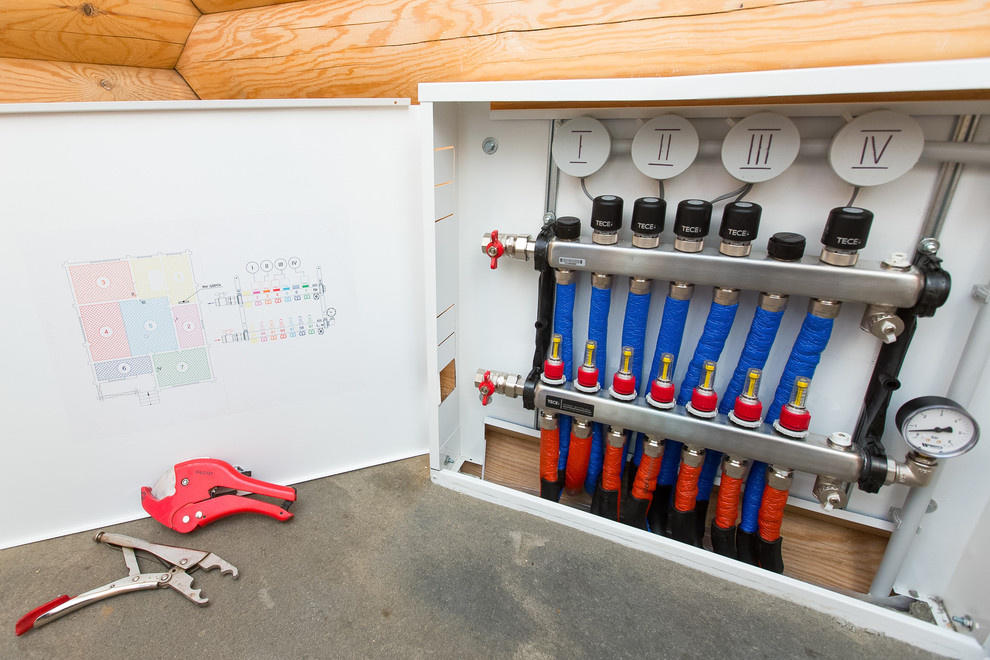 Бревенчатый дом в п. Родной