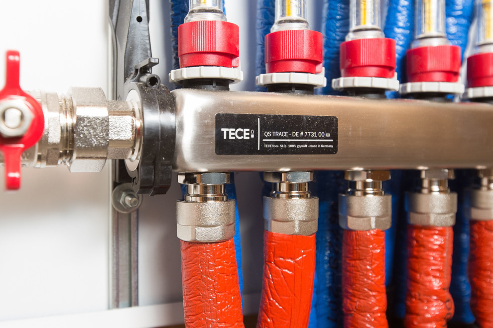 Бревенчатый дом в п. Родной