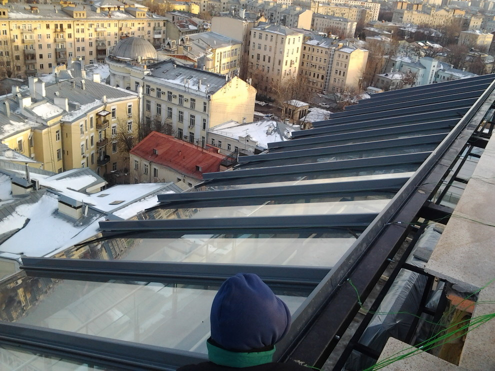 Казарменный. Москва. Зимний сад на крыше