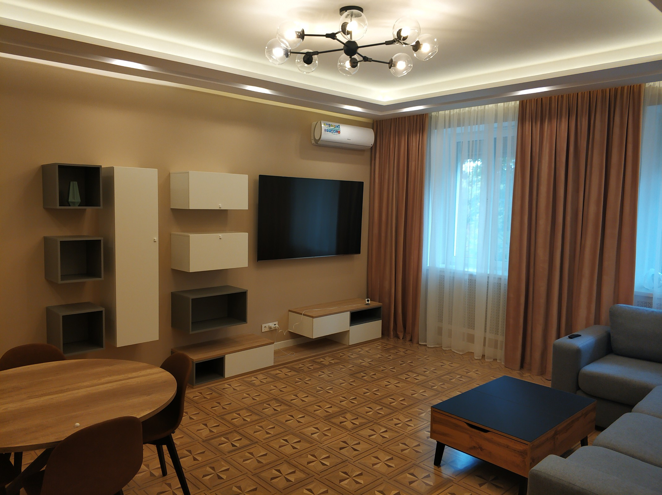 Кутузовский пр-т