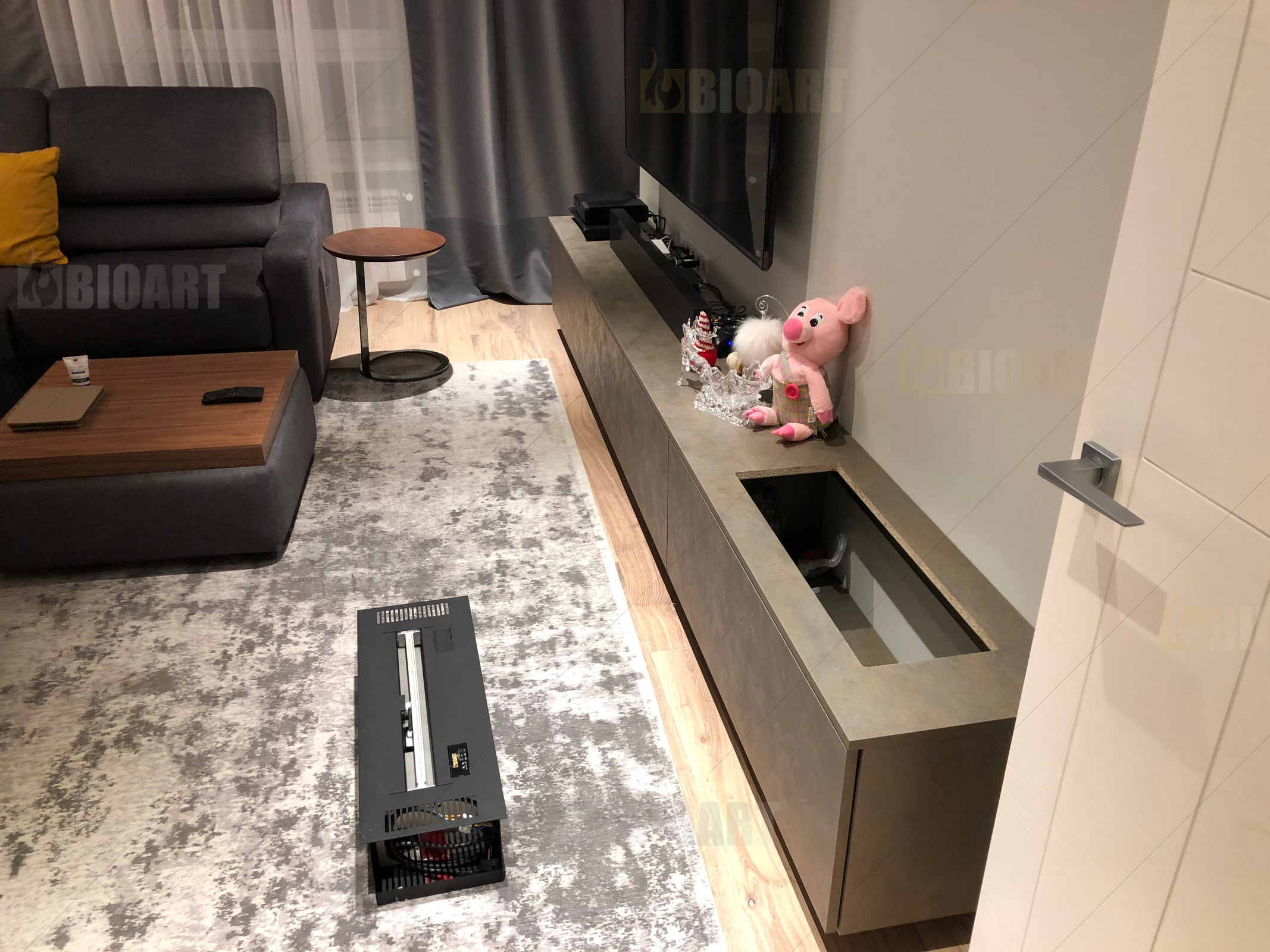 Автоматический биокамин Smart Prime в городской квартире