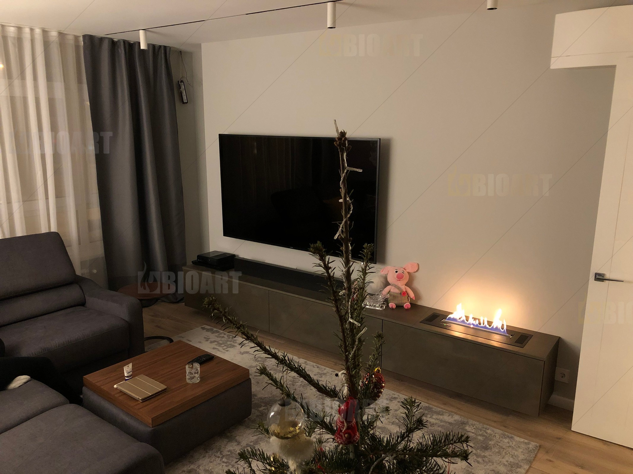 Автоматический биокамин Smart Prime в городской квартире