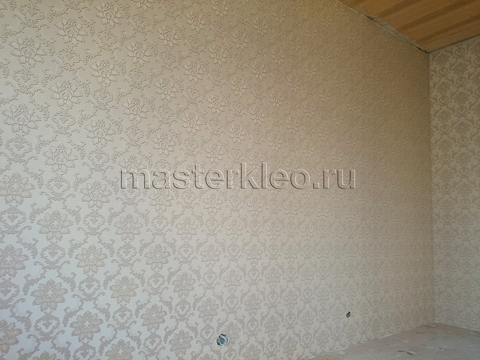 Фото поклейки обоев в квартире, ул. Ленина, д.30