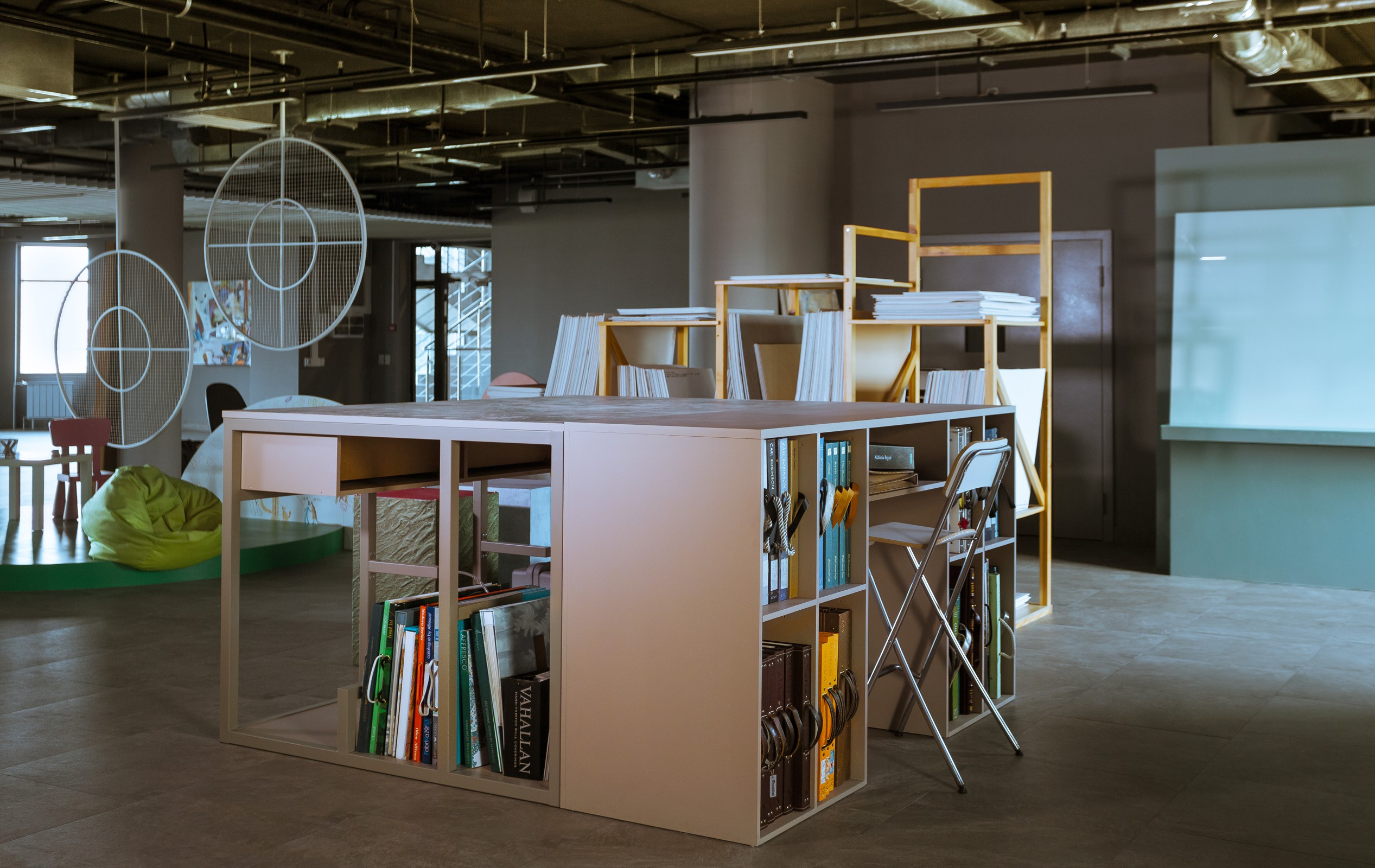 OIKOS салон декоративных покрытий