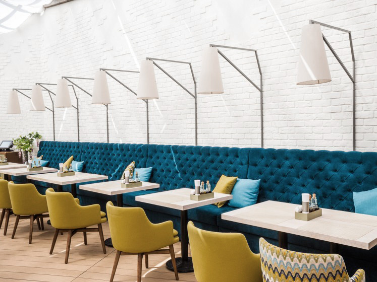 Летняя терраса ресторана Урарту