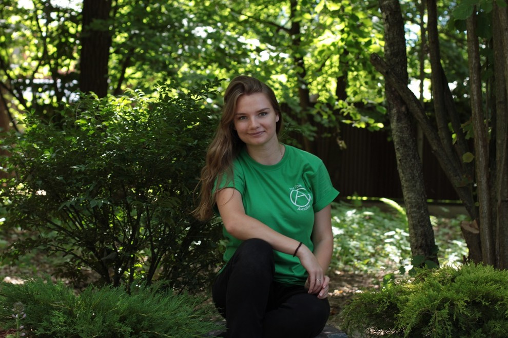 Теневой сад в Новогорске.