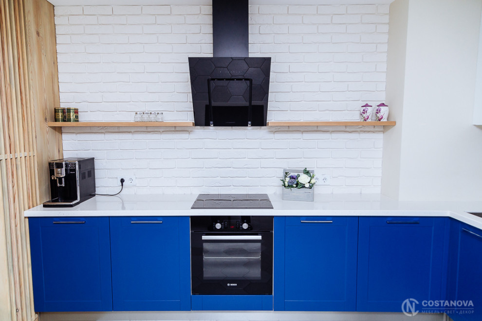 Синяя кухня