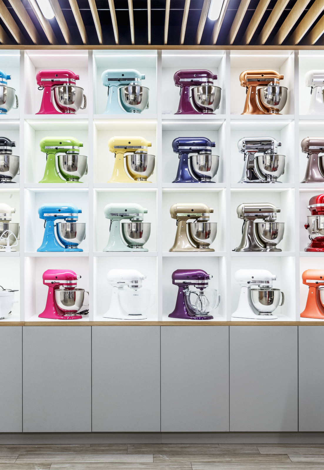 Интерьер первого Флагманского шоу-рума "Kitchen Aid" в Москве