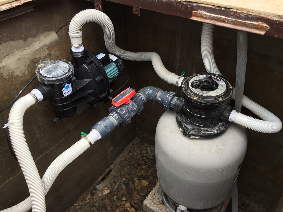 Крытый бассейн