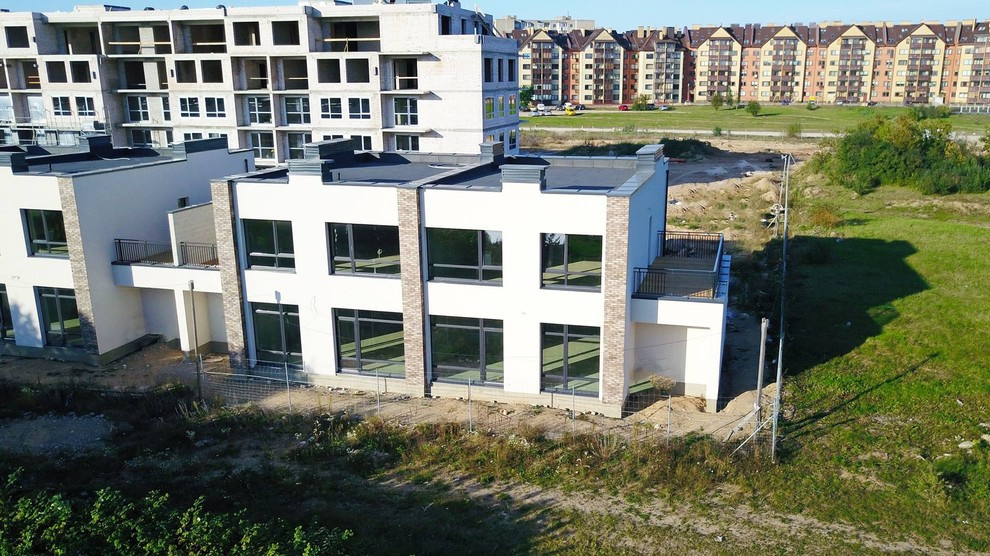 House 1
