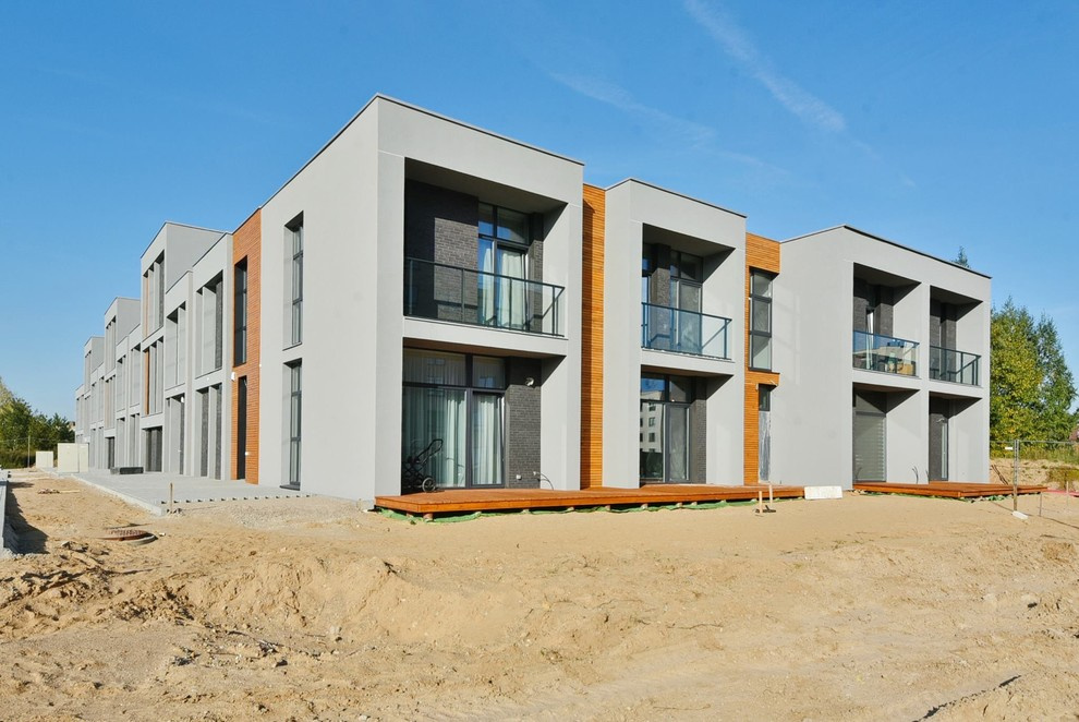 House 2