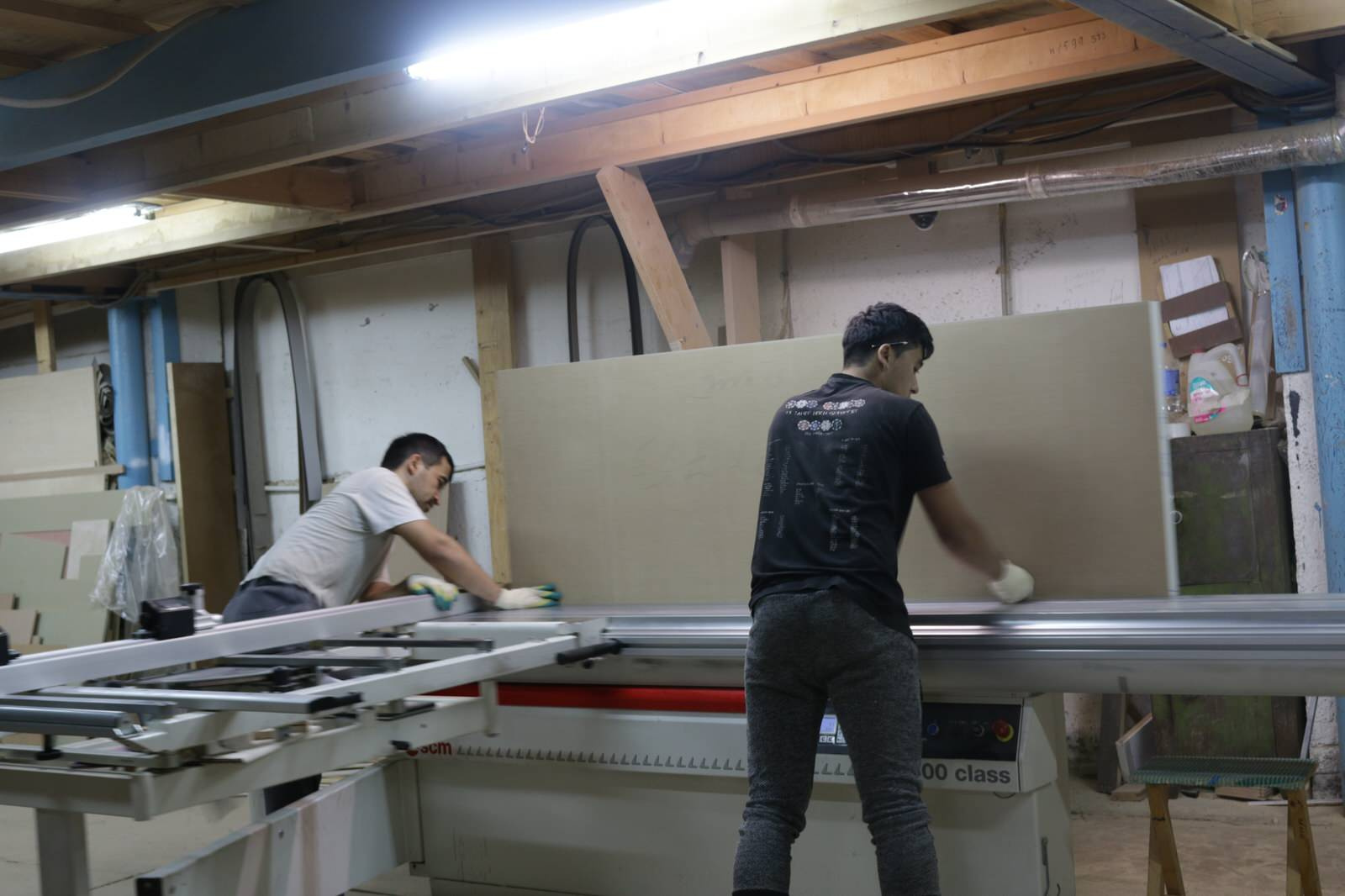 производство