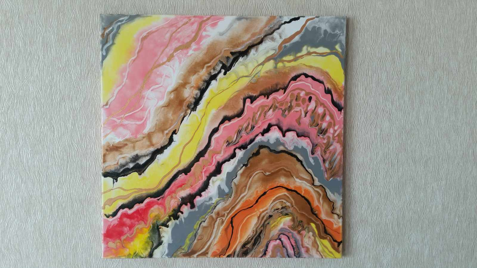 Картины и панно в технике FluidArt