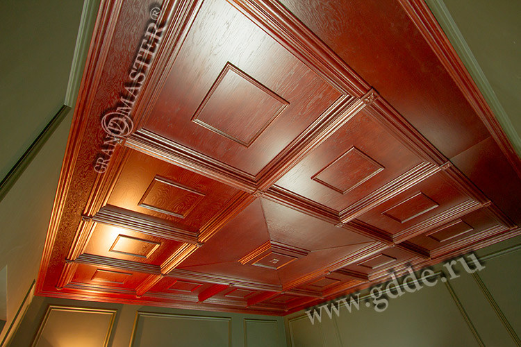 Кессонный потолок в Горках10