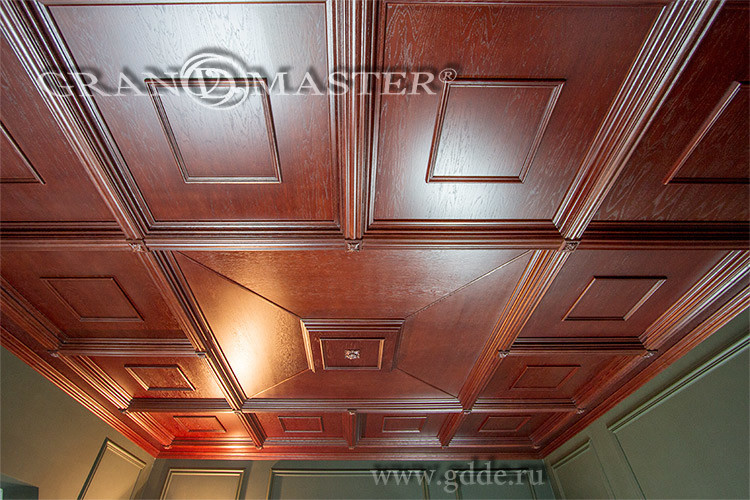Кессонный потолок в Горках10
