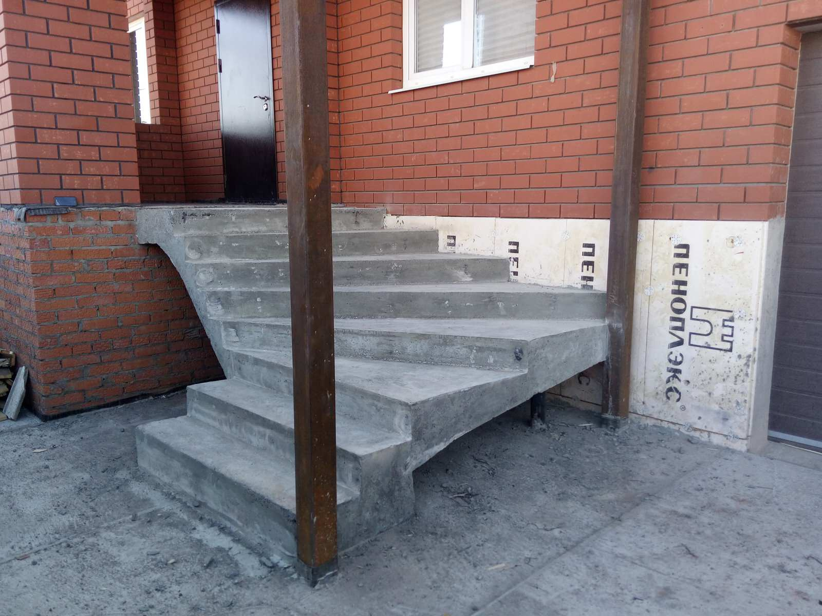 Фасадная лестница