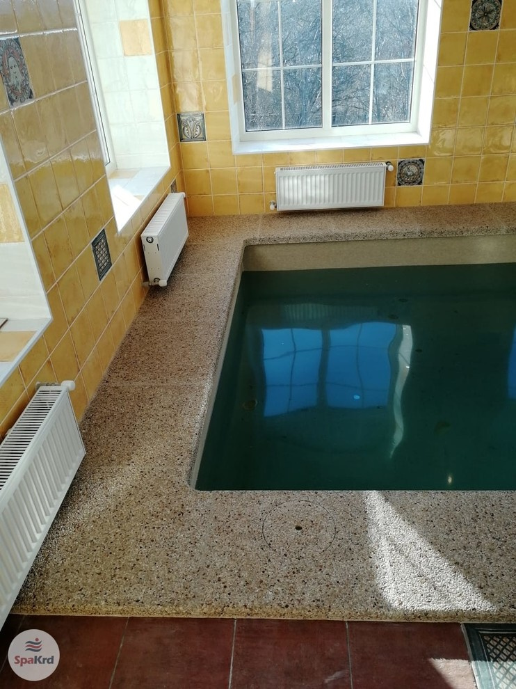 Строительство закрытого бассейна в Горячем ключе