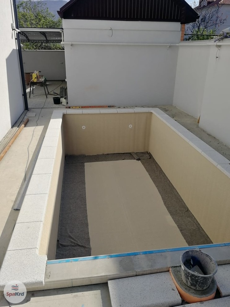 Строительство бассейна в Геленджике