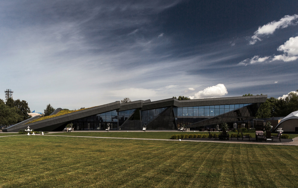 Клубный ресторан "Royal Beach"