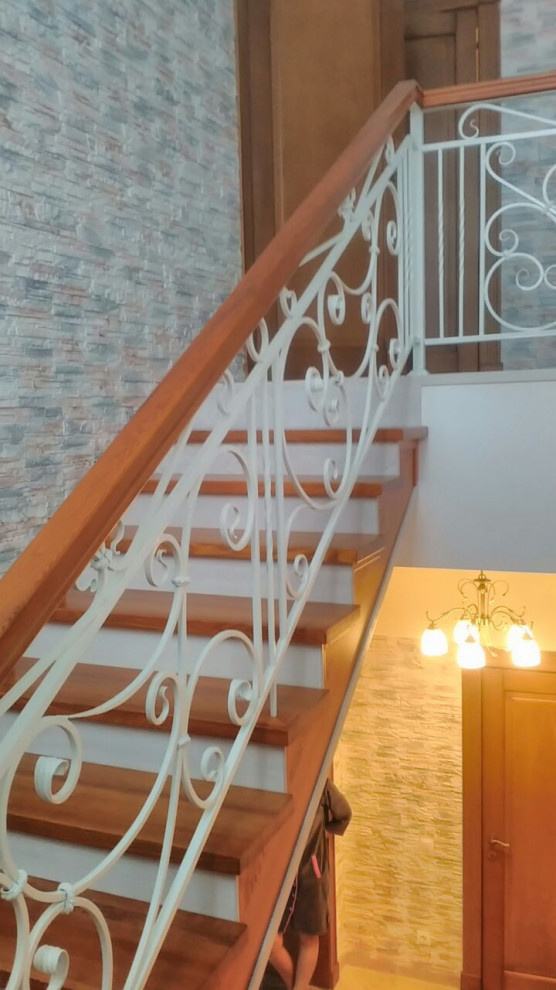 Облицовка каркаса массивом ясеня