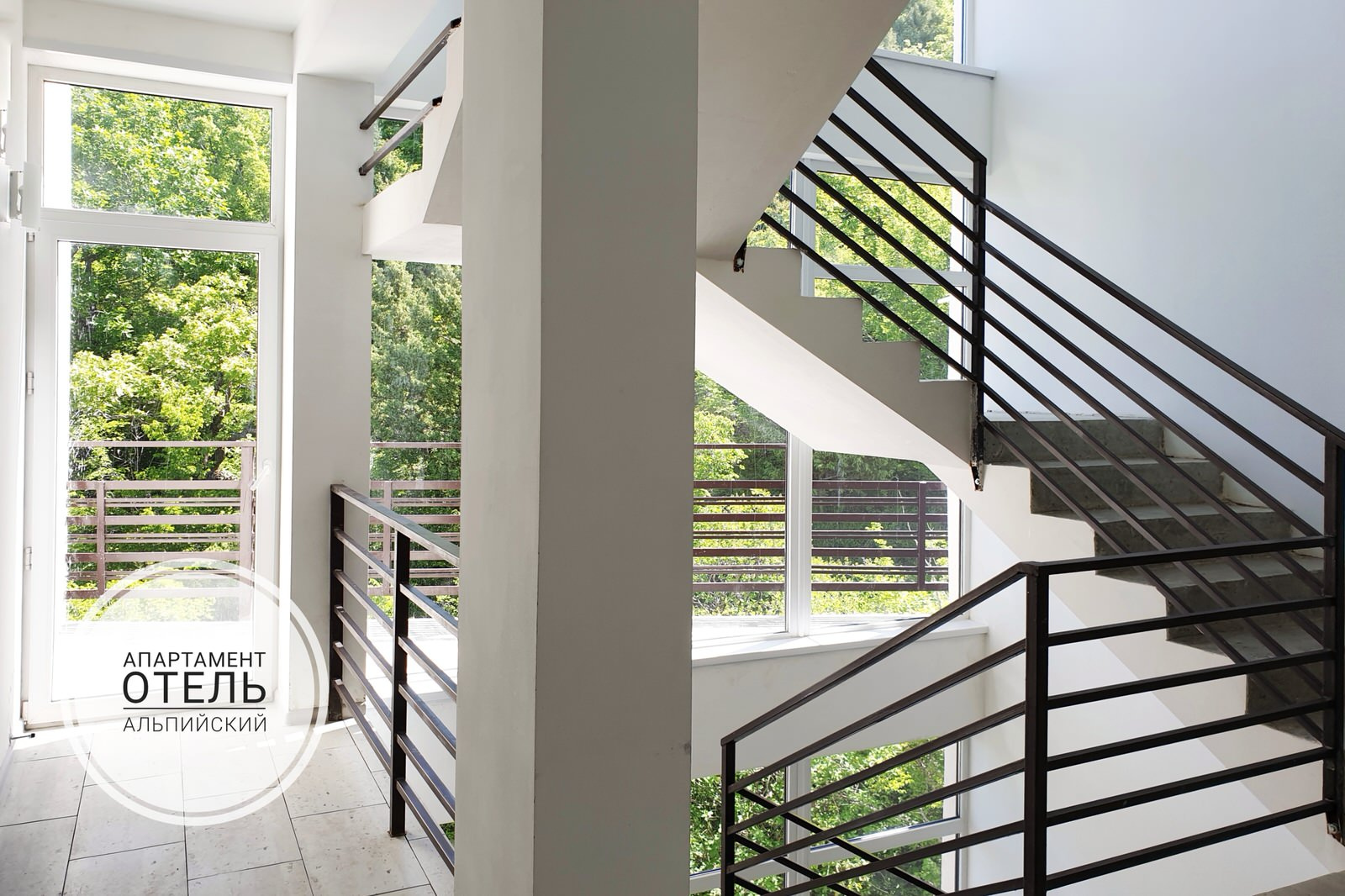Апартамент Отель Альпийский
