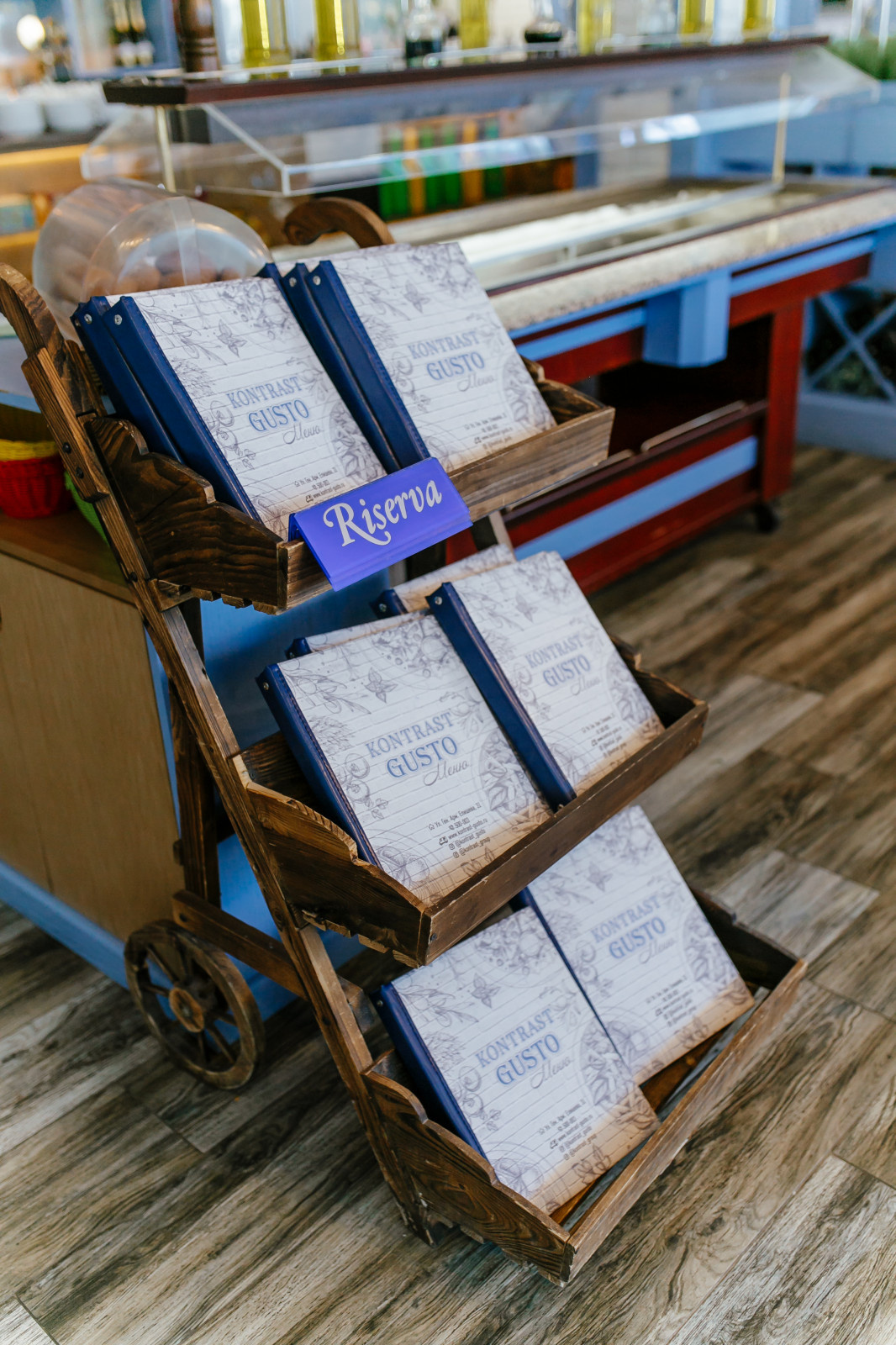 Кафе Kontrast Gusto