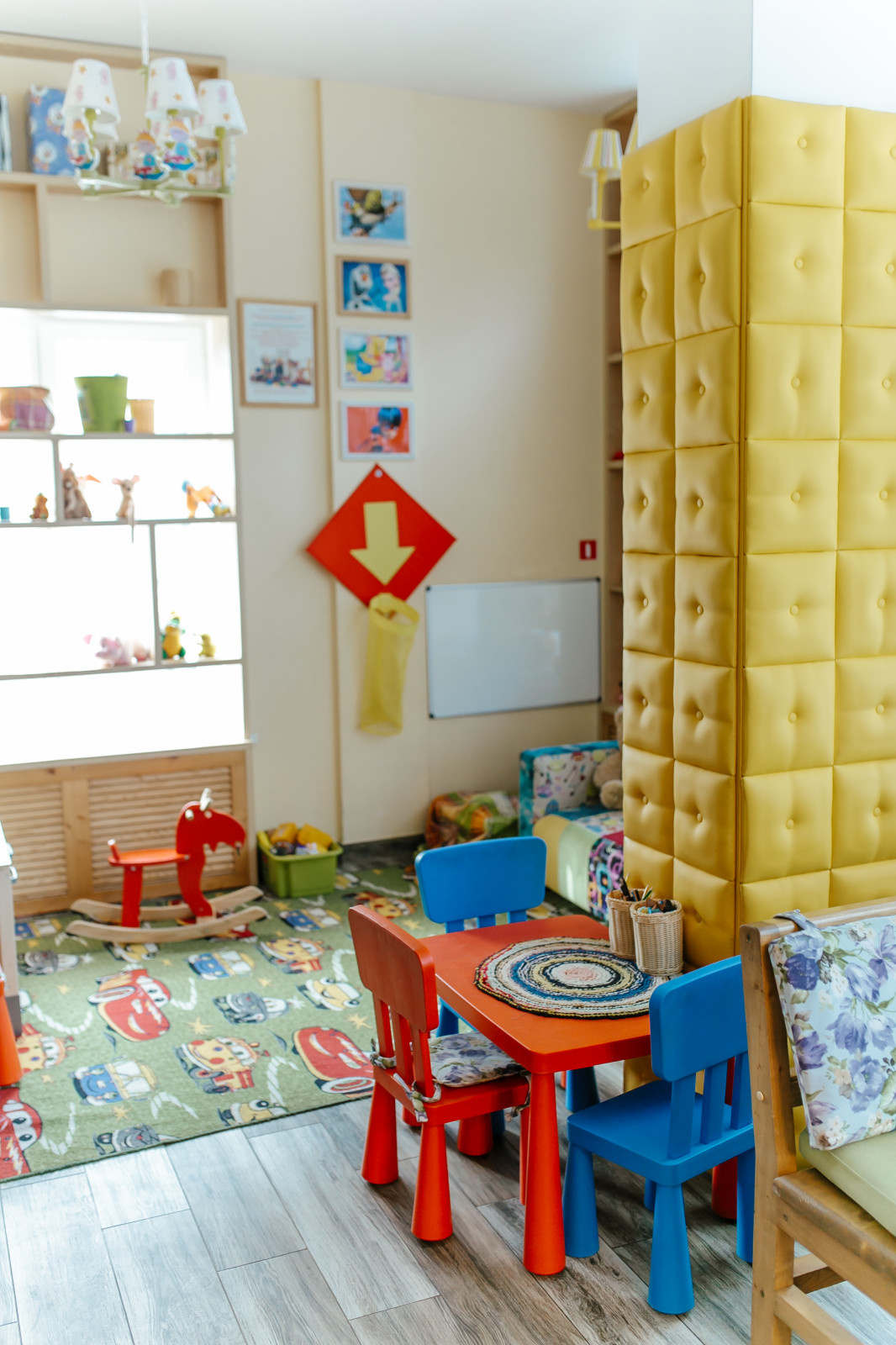 Кафе Kontrast Gusto