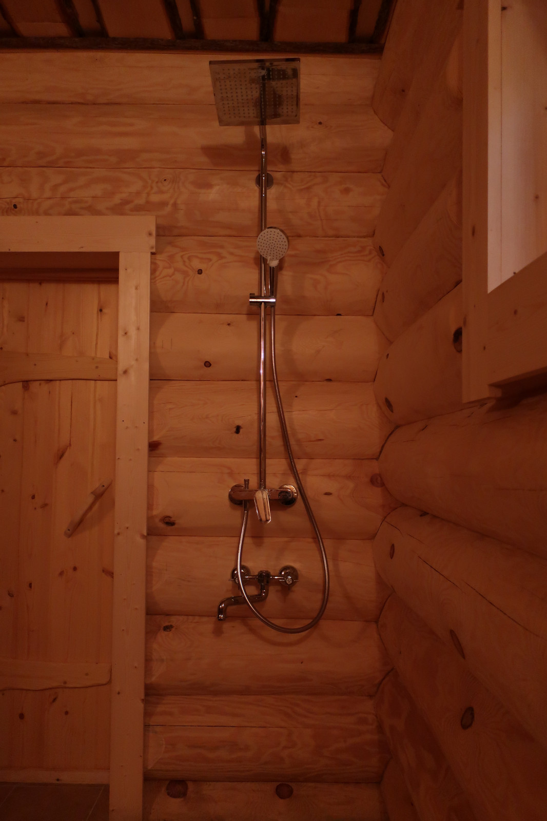 Баня в Летово