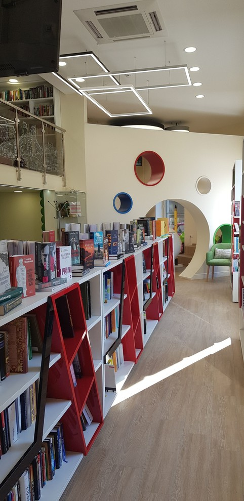 Центральная Библиотека им. В.И. Ленина Петроградского района