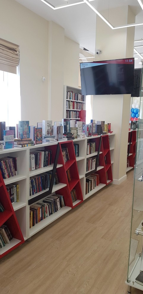 Центральная Библиотека им. В.И. Ленина Петроградского района