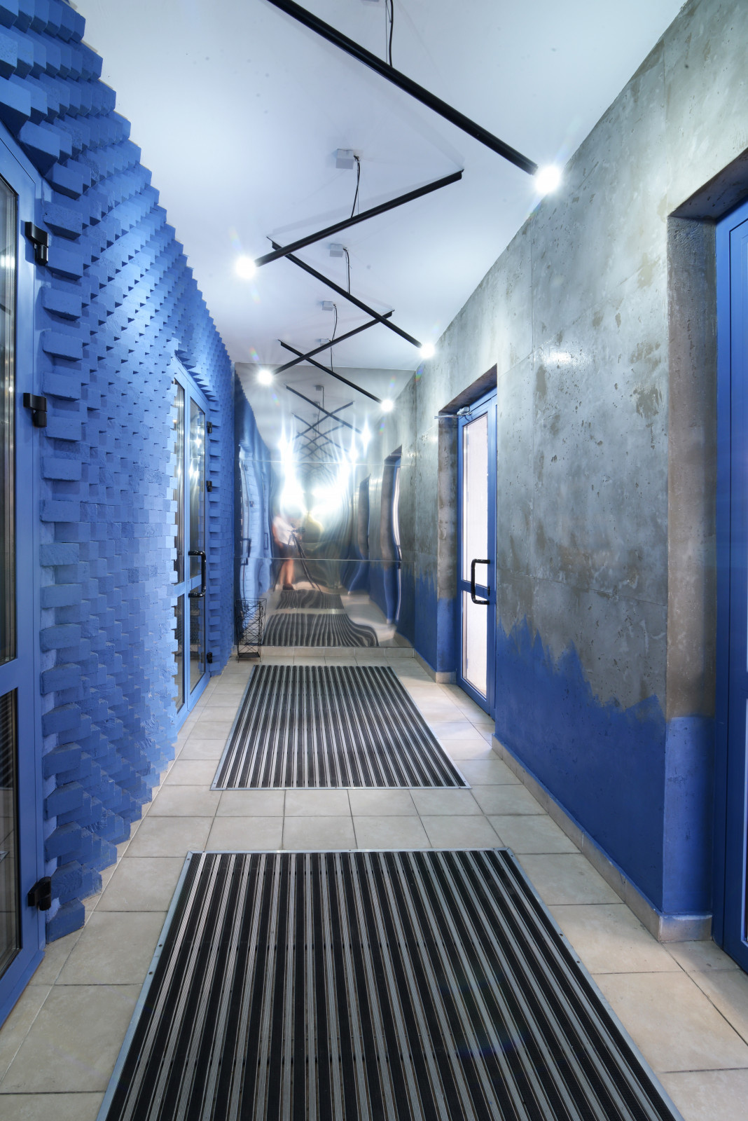 Ресепшн отеля в Красной поляне. Hotel 28