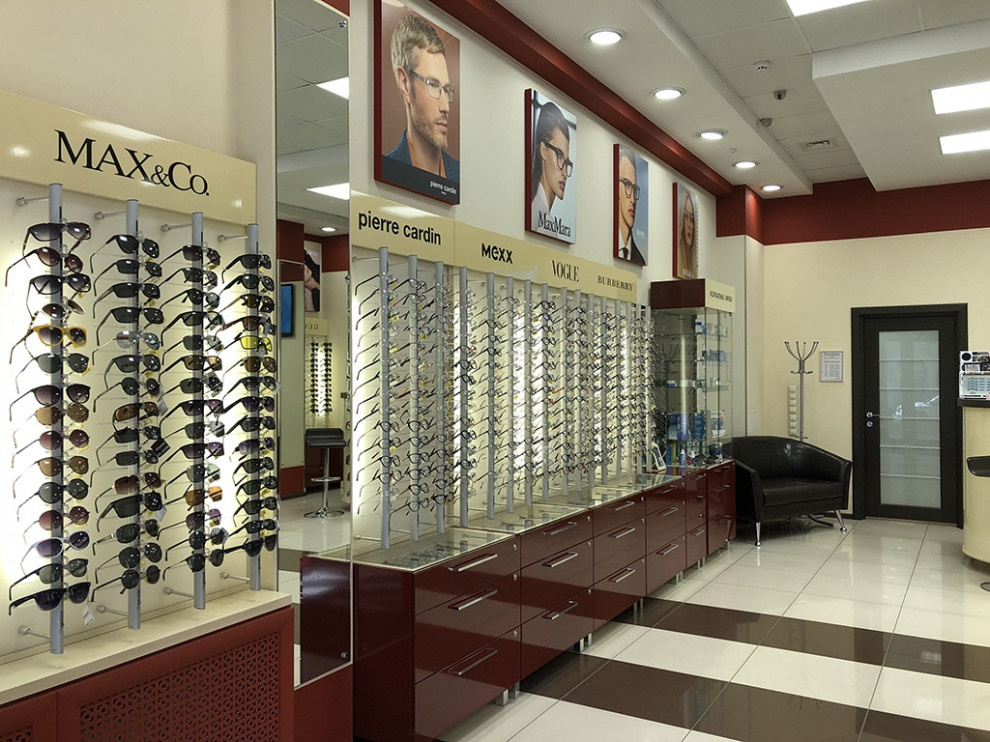 Салон  оптики  "Zdrav  Optika"