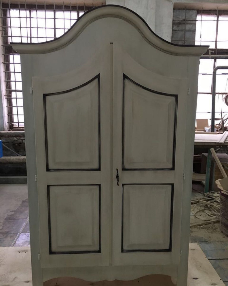 Мебель по индивидуальному заказу.