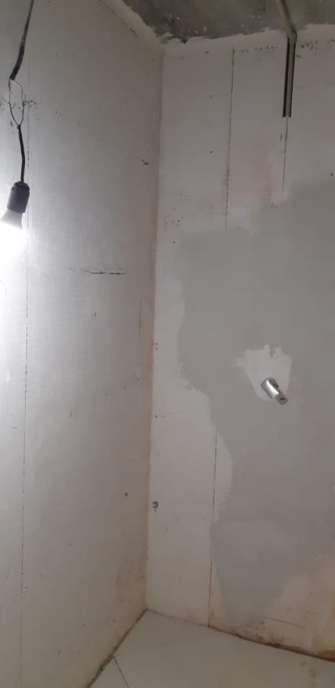 Спасённая ванная после 3их не умельцев .