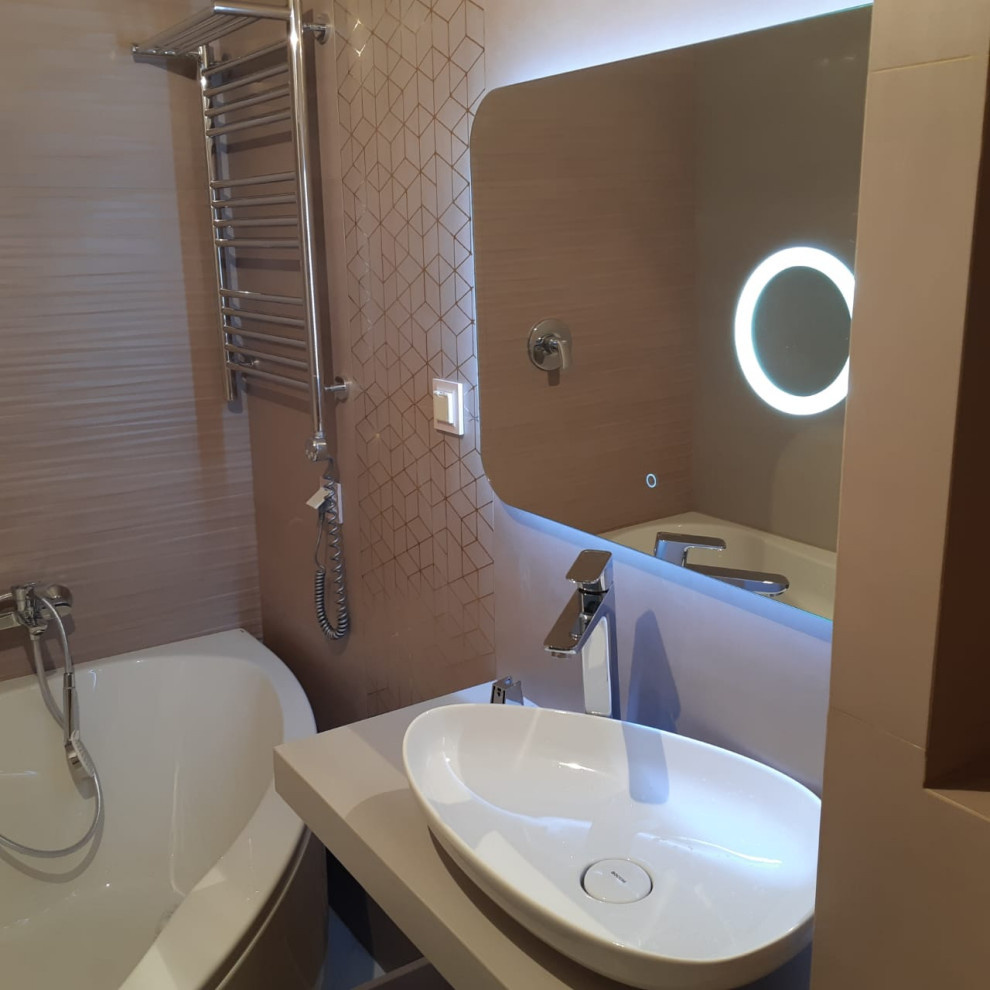 Спасённая ванная после 3их не умельцев .