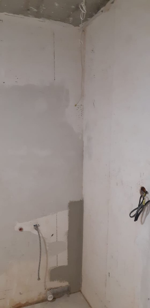 Спасённая ванная после 3их не умельцев .