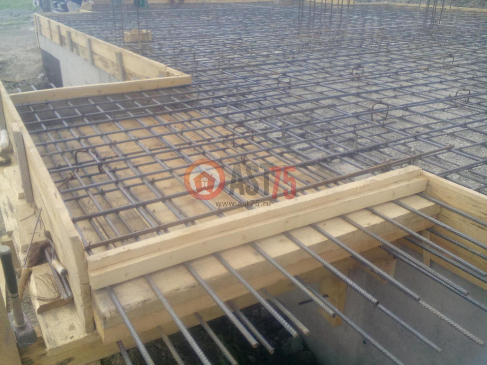 10 x 12 c гаражом площадью 238 м2