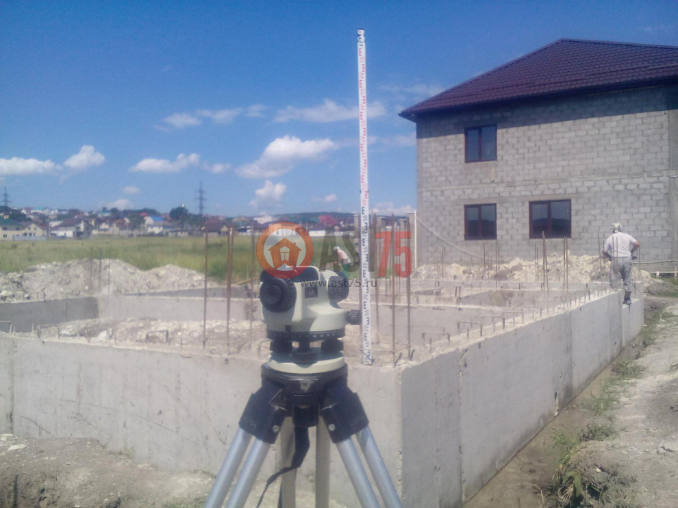 10 x 12 c гаражом площадью 238 м2