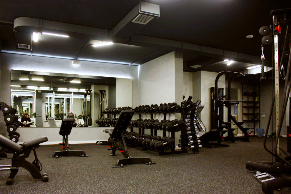 Фитнес-клуб