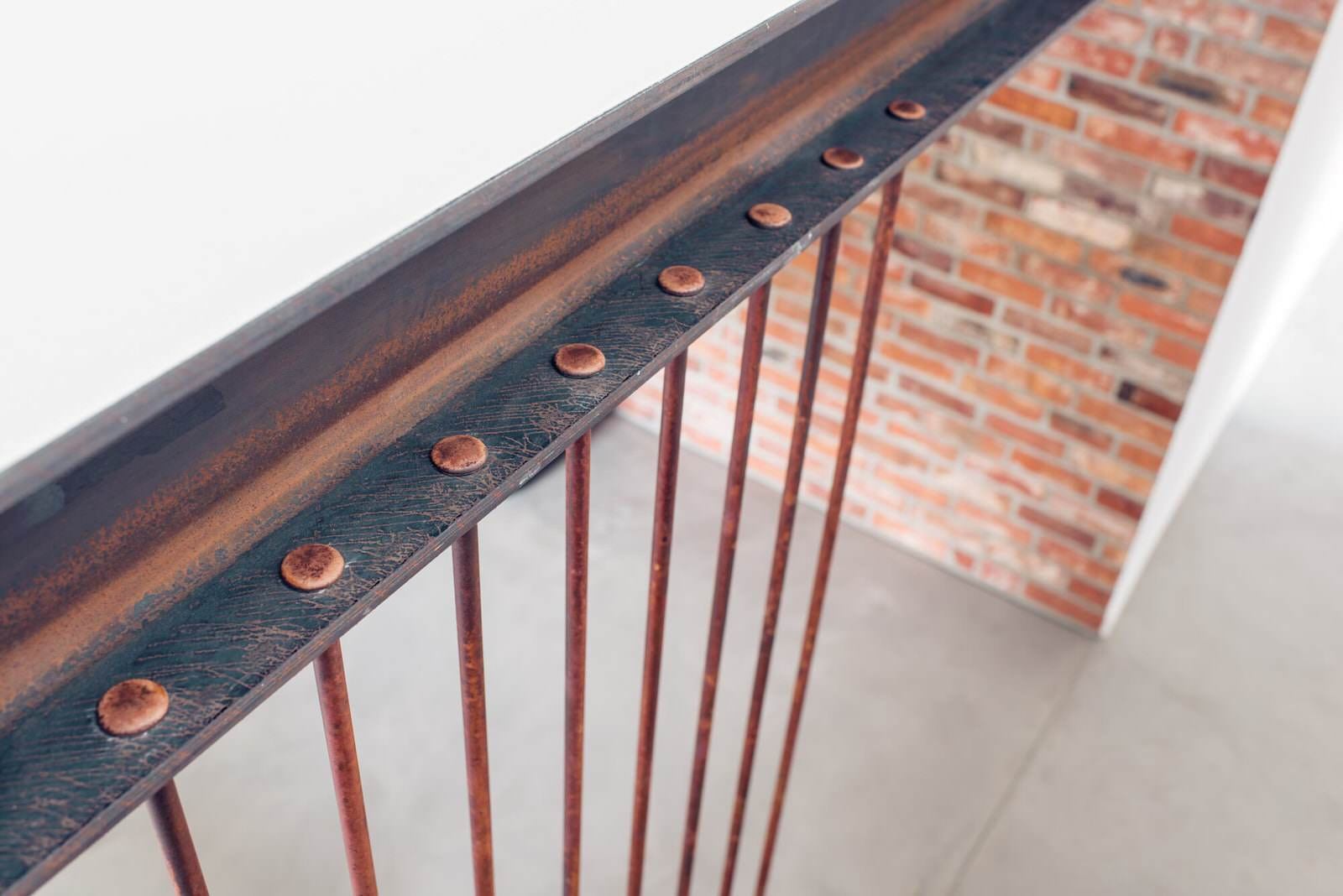 Лестница в стиле лофт