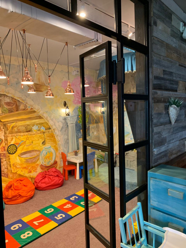 Loft перегородки в ресторане Pioppo Albero