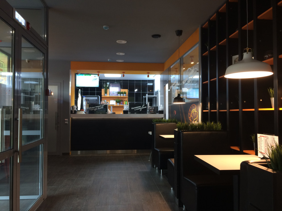 Кафе Каратэ Суши, Гвардейцев 11а