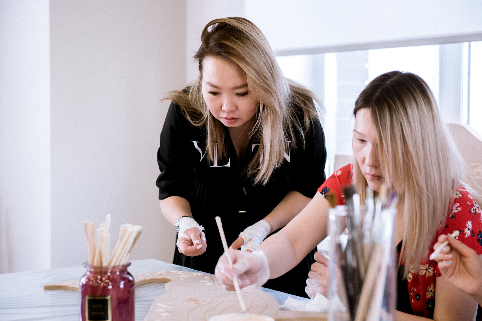 Декорирование мебели и обучение основам декорирования