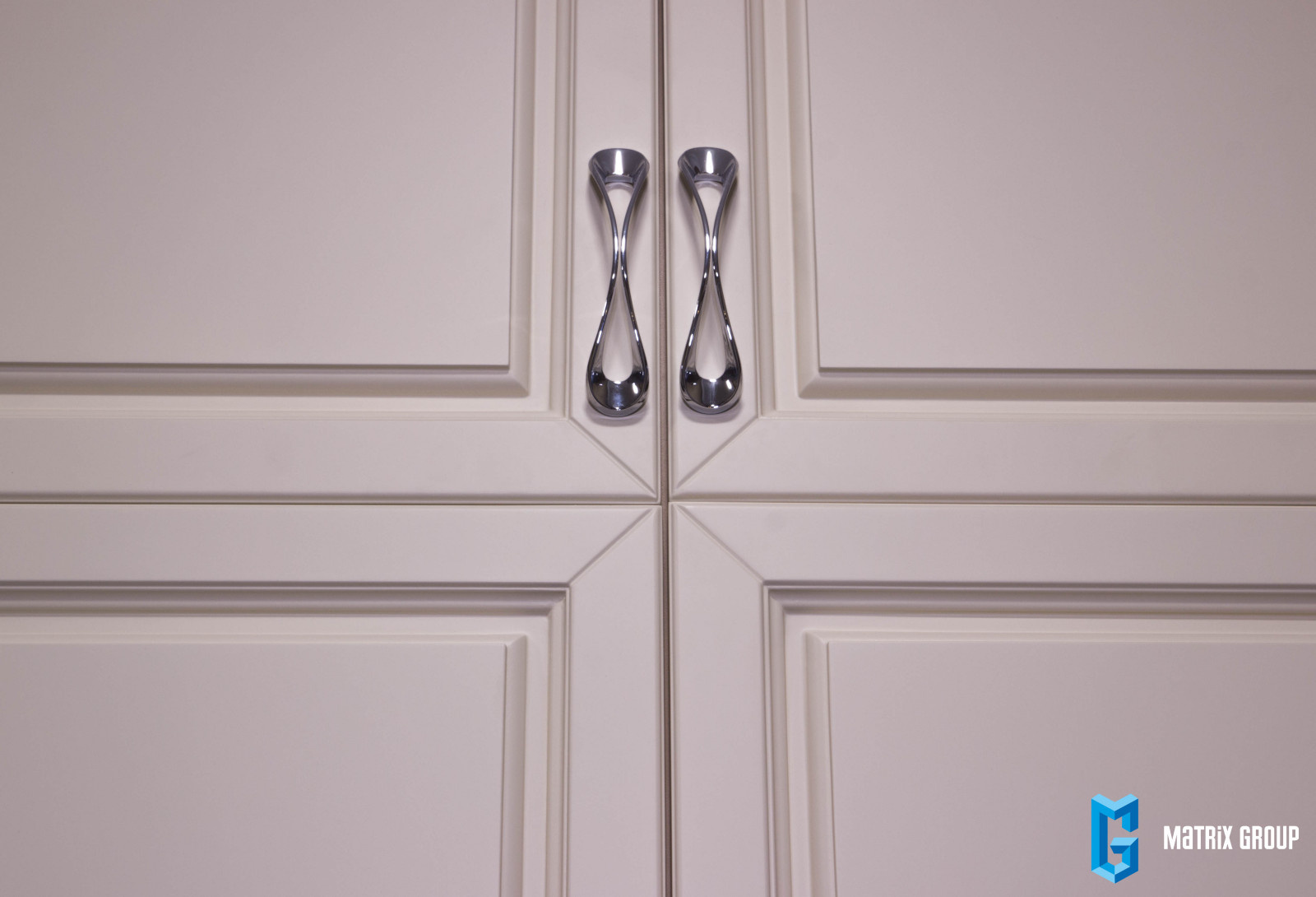 Шкафы и гардеробная в дом на Проспекте Мира