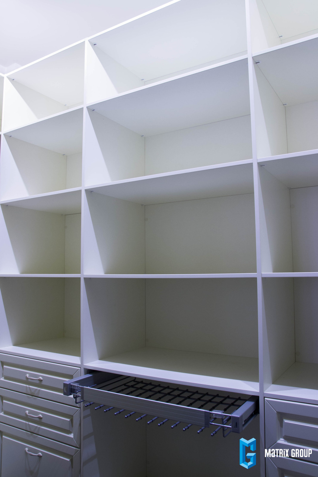 Шкафы и гардеробная в дом на Проспекте Мира