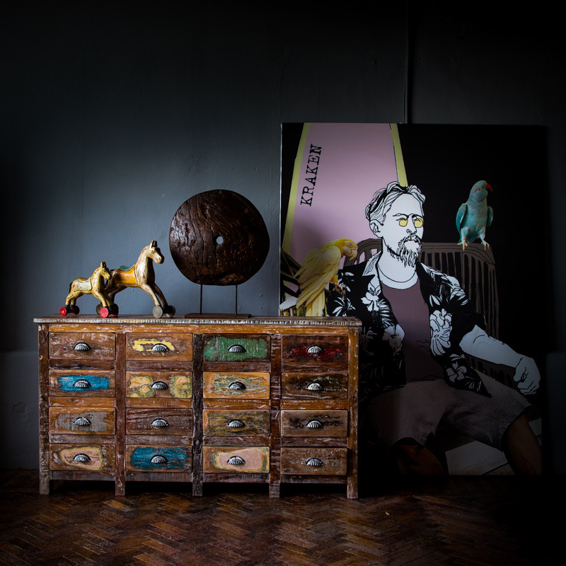 ДЖАММА - комод из восстановленного массива