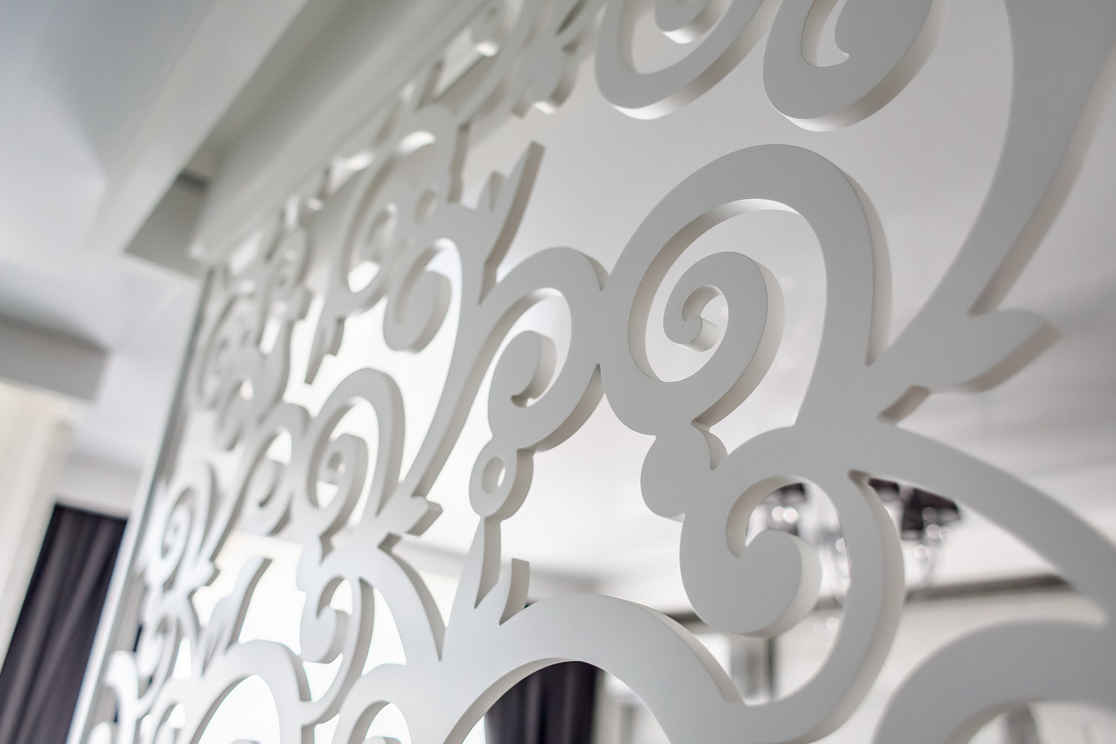 Союз белого и черного в интерьере квартиры