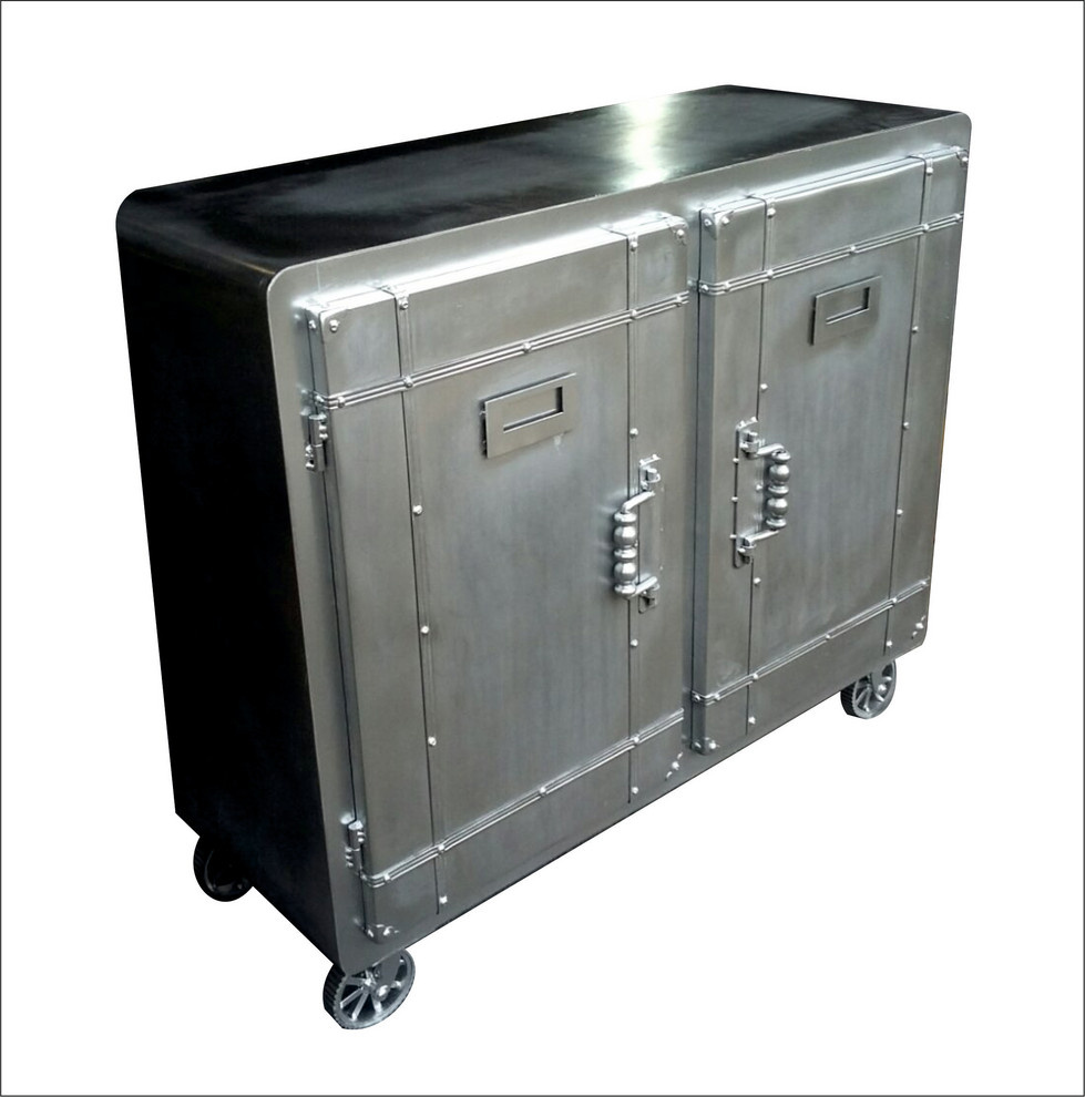 Обложка проекта: Стойка для диджея