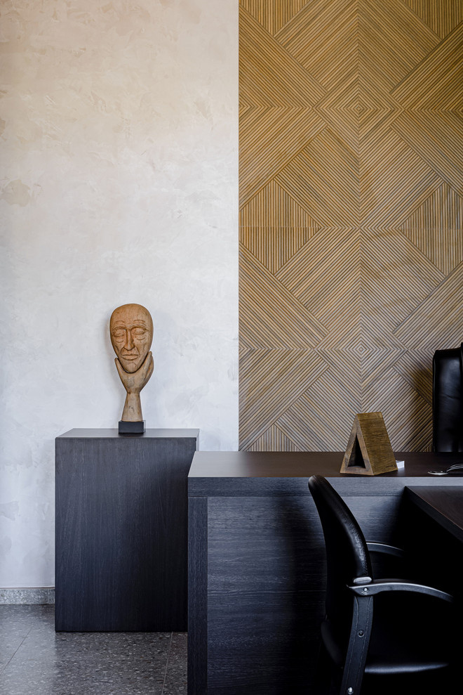 Кабинет директора и приемная в Институте Катализа СоРАН в Академгородке