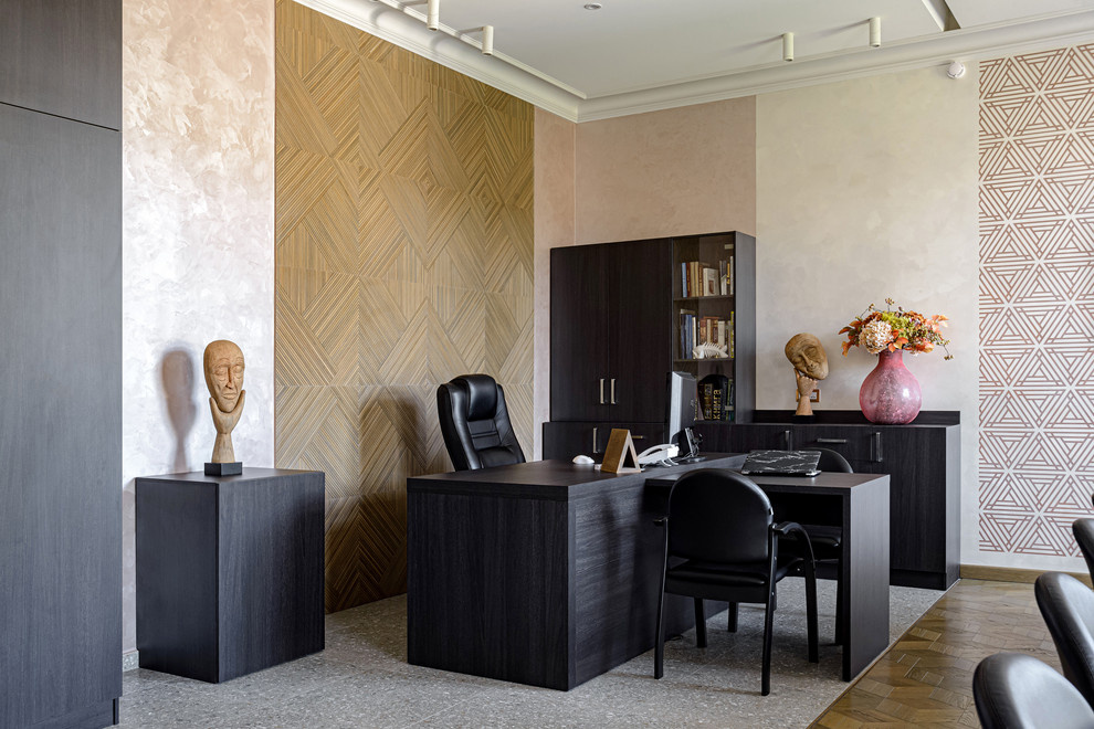 Кабинет директора и приемная в Институте Катализа СоРАН в Академгородке